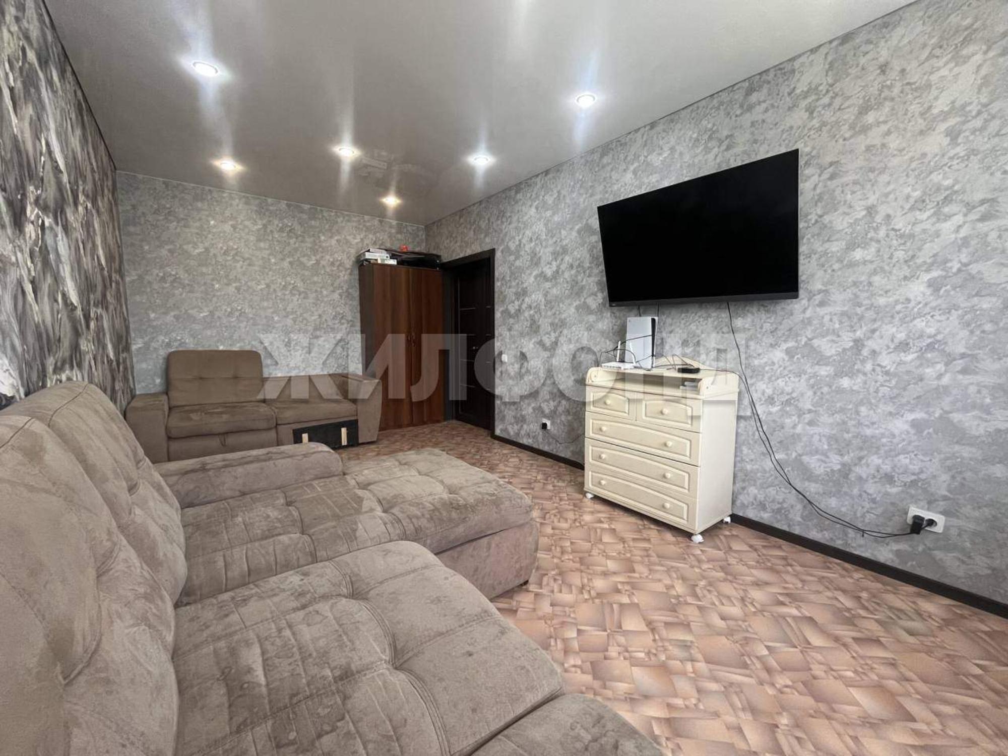 Купить квартиру за 6 700 000 рублей на Комарова улица, д.9Б