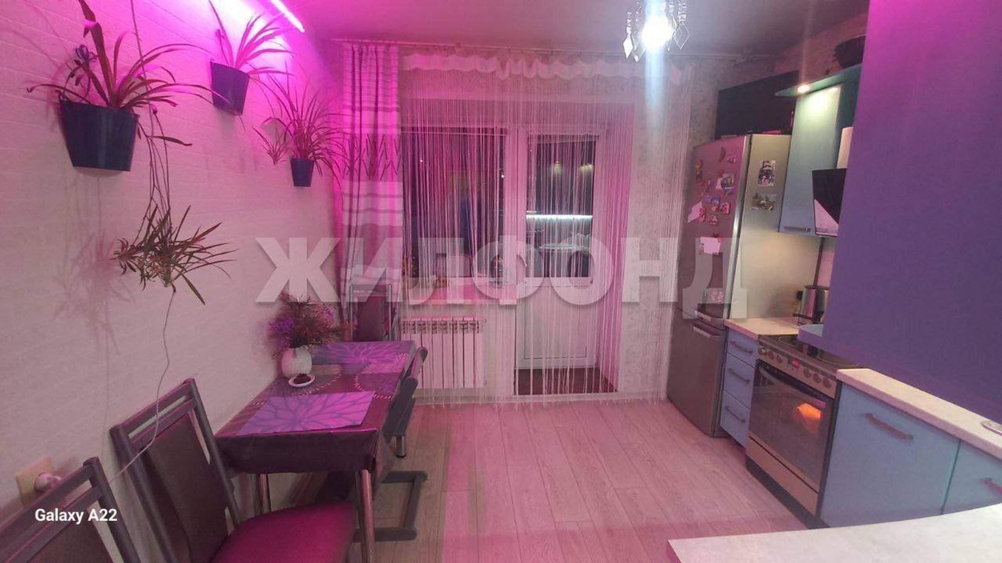 Купить квартиру за 7 300 000 рублей на Молодежная улица, д.4