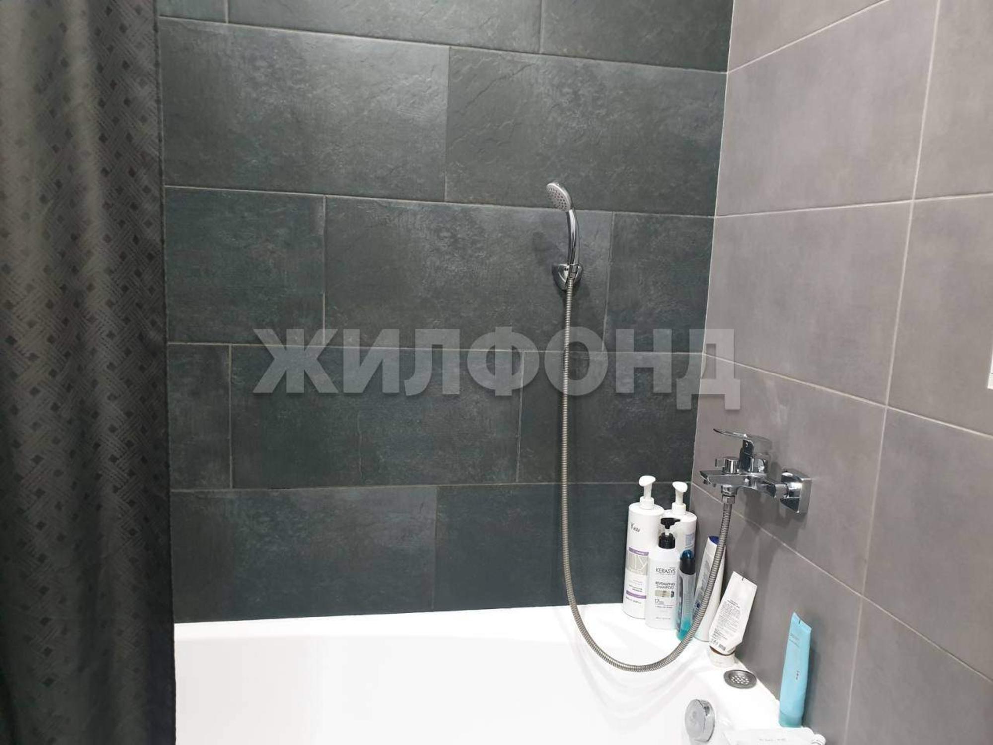 Купить квартиру за 9 000 000 рублей на Чертыгашева улица, д.146