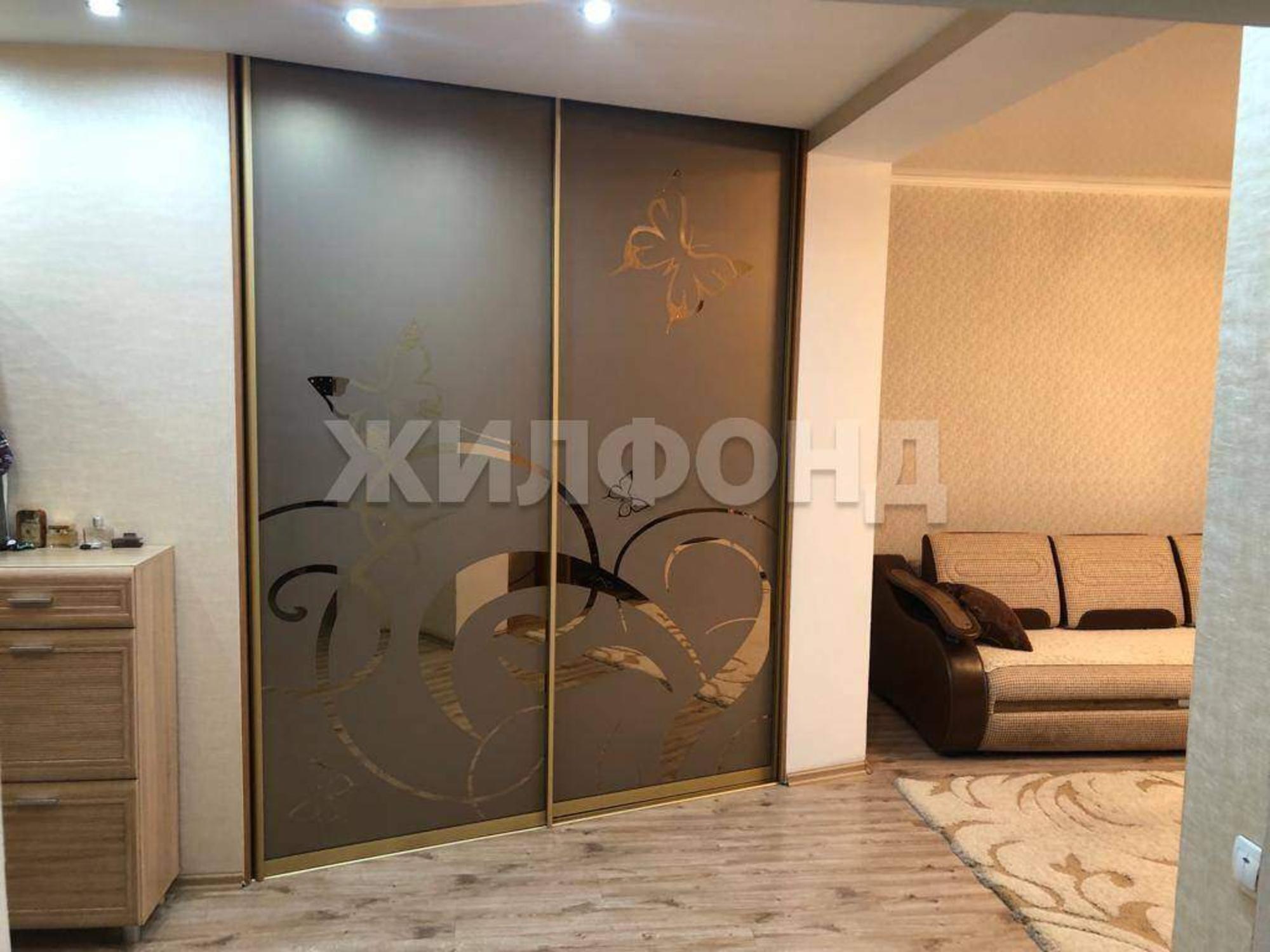 Купить квартиру за 9 999 000 рублей на Кирова улица, д.99б