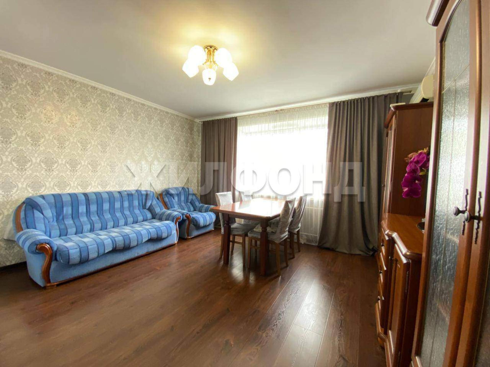 Купить квартиру за 8 600 000 рублей на Крылова улица, д.82