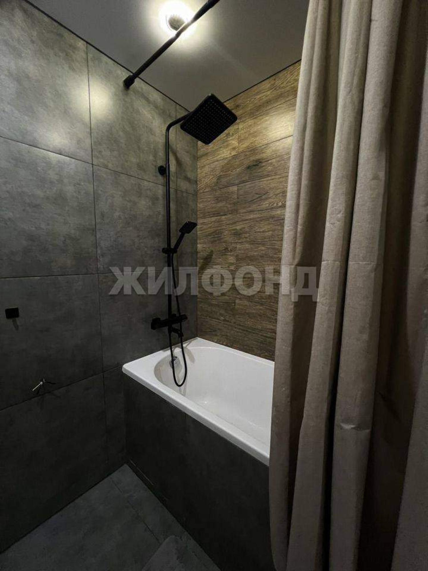 Купить квартиру за 9 200 000 рублей на Кирова улица, д.214Ак2