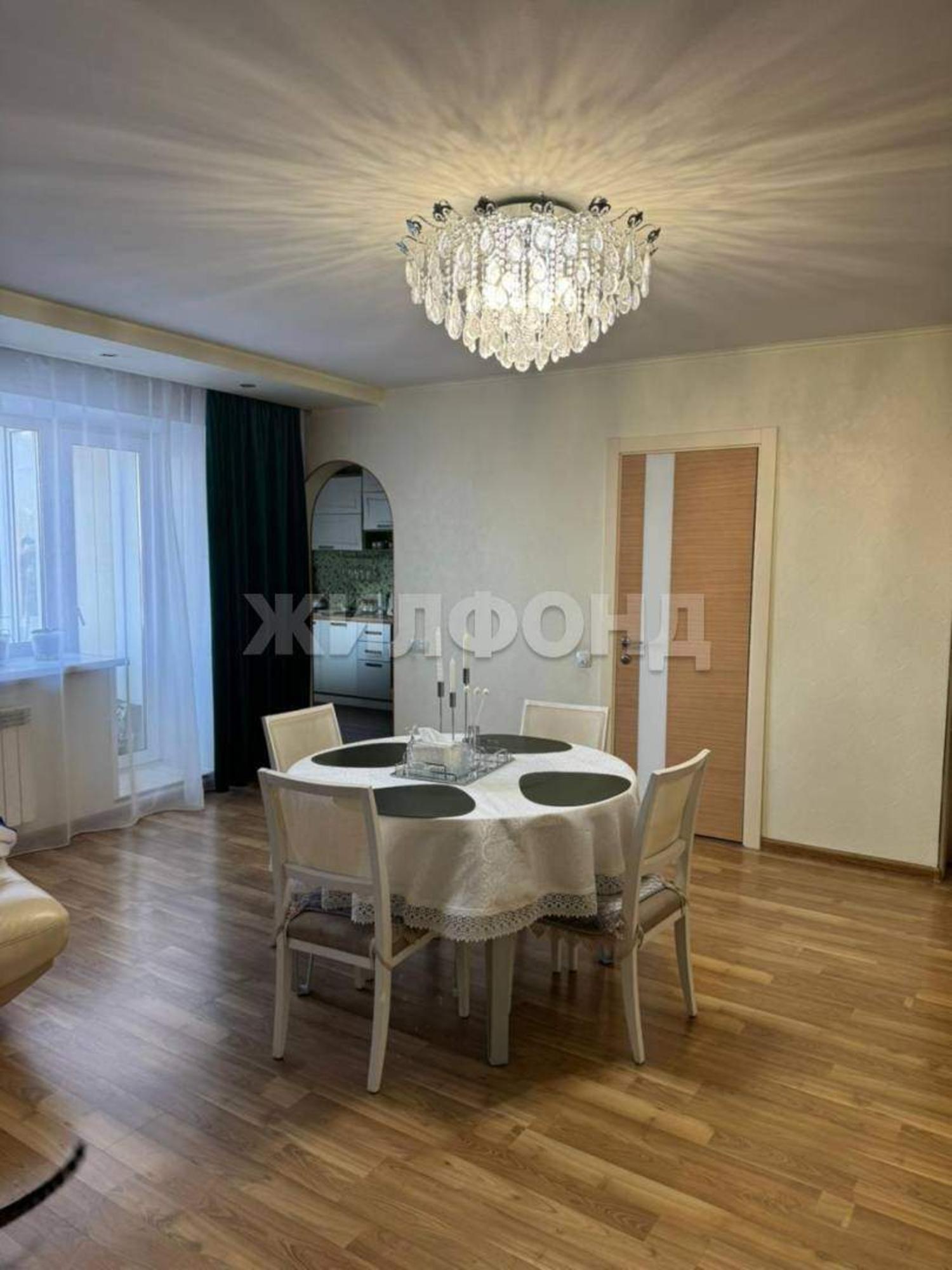 Купить квартиру за 12 900 000 рублей на Торосова улица, д.17