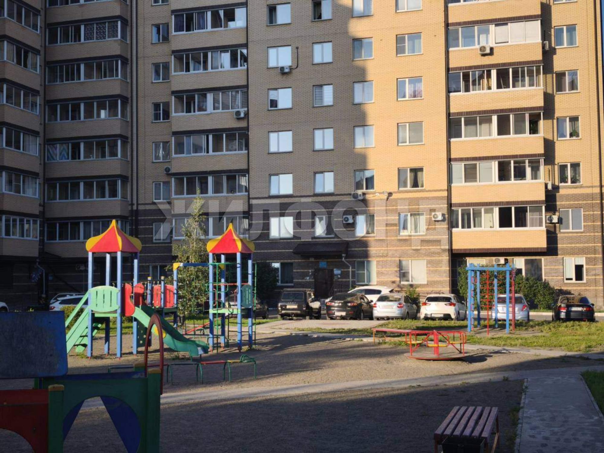 Купить квартиру за 7 150 000 рублей на Хакасская улица, д.167