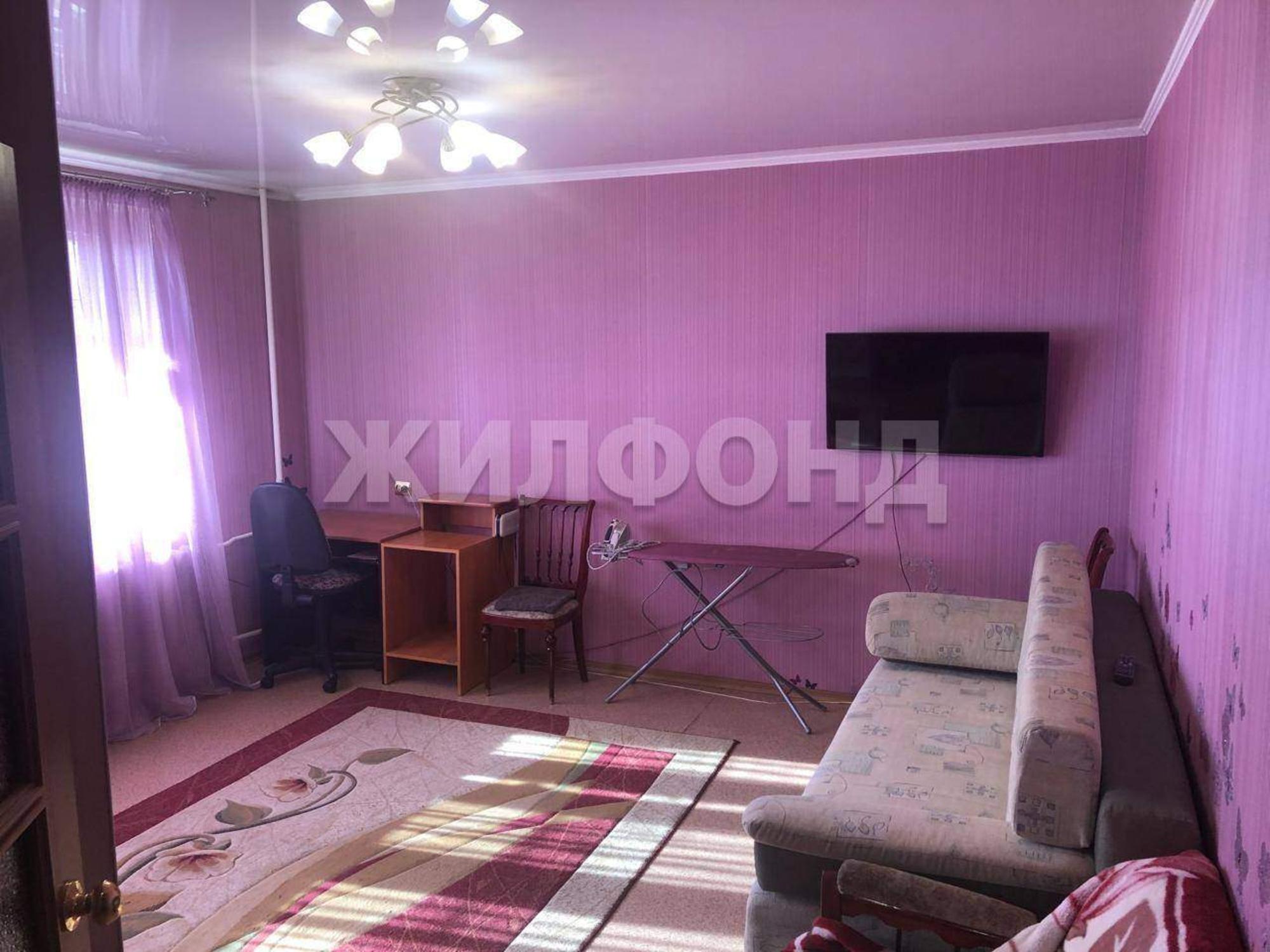 Купить квартиру за 4 850 000 рублей на Комарова улица, д.16