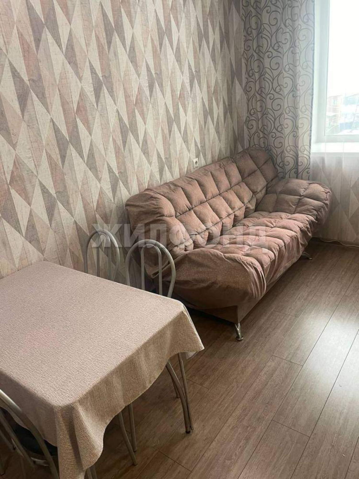 Купить квартиру за 5 900 000 рублей на Кирова улица, д.204А