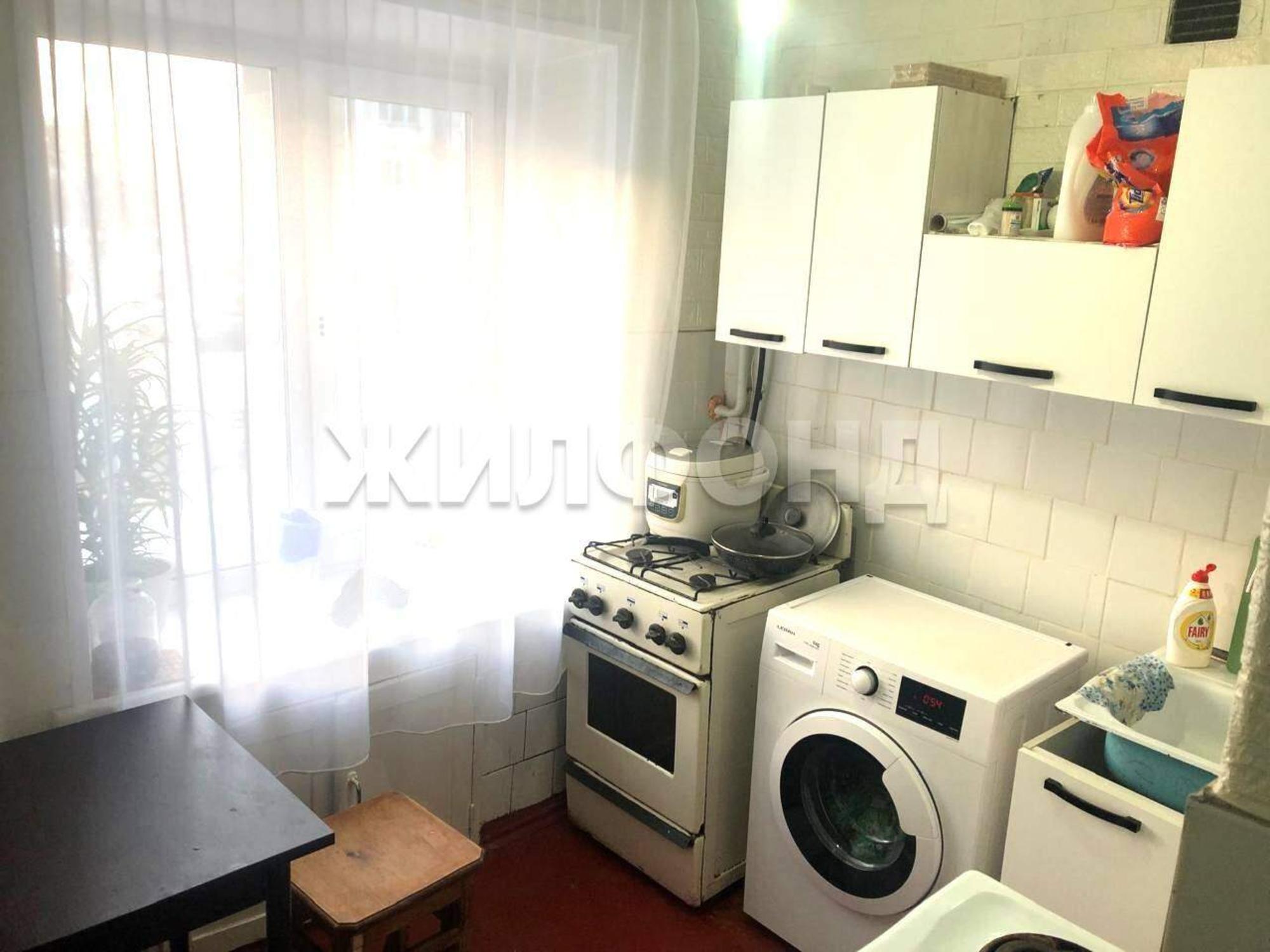 Купить квартиру за 5 497 000 рублей на Пирятинская улица, д.22