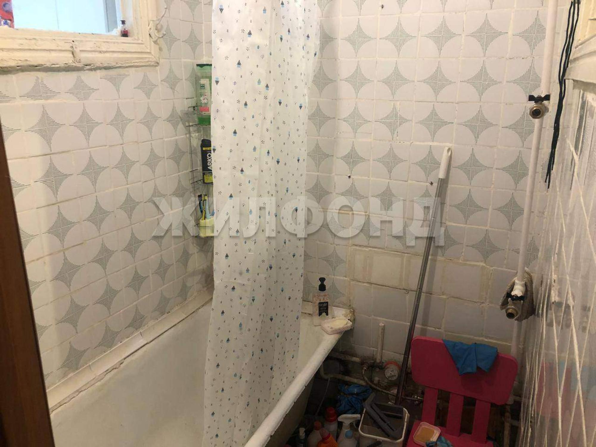 Купить квартиру за 5 497 000 рублей на Пирятинская улица, д.22