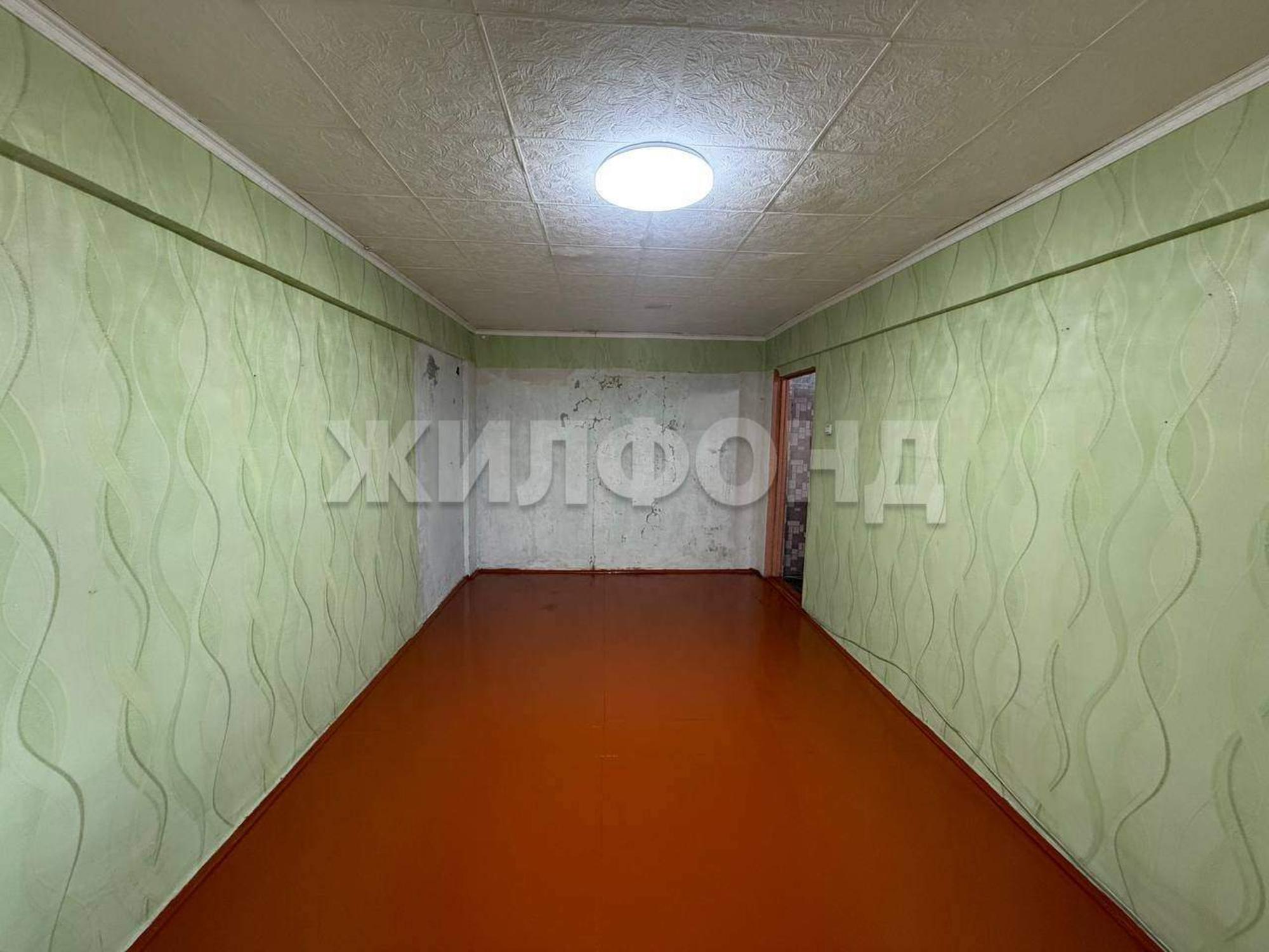 Купить квартиру за 2 900 000 рублей на Комарова улица, д.8