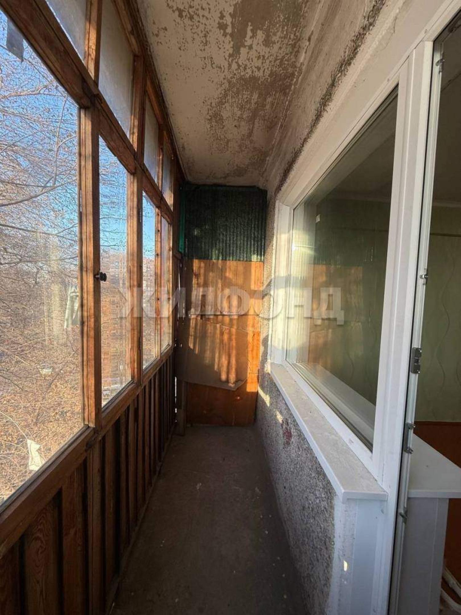 Купить квартиру за 2 900 000 рублей на Комарова улица, д.8