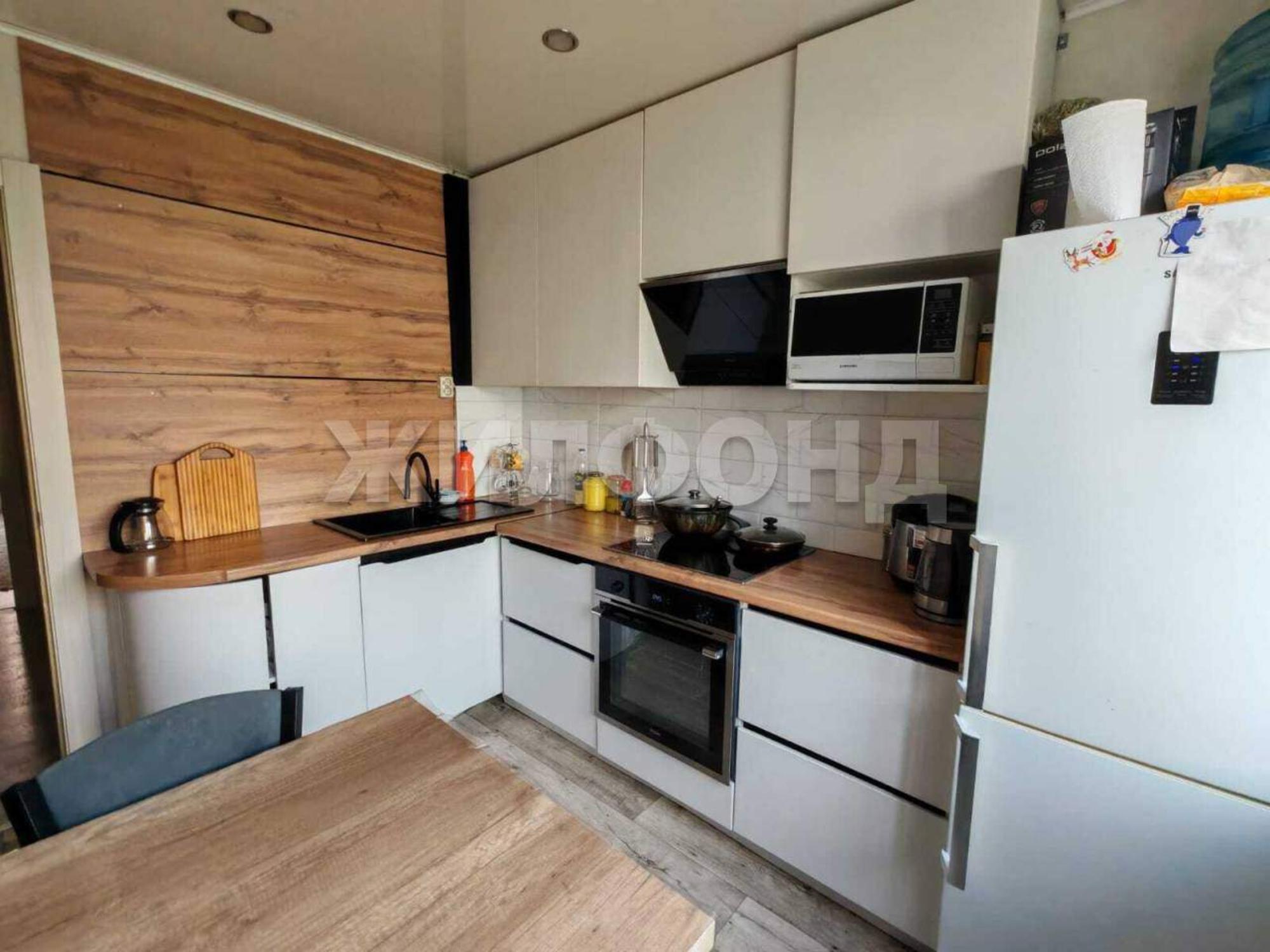 Купить квартиру за 6 500 000 рублей на Торосова улица, д.2/1