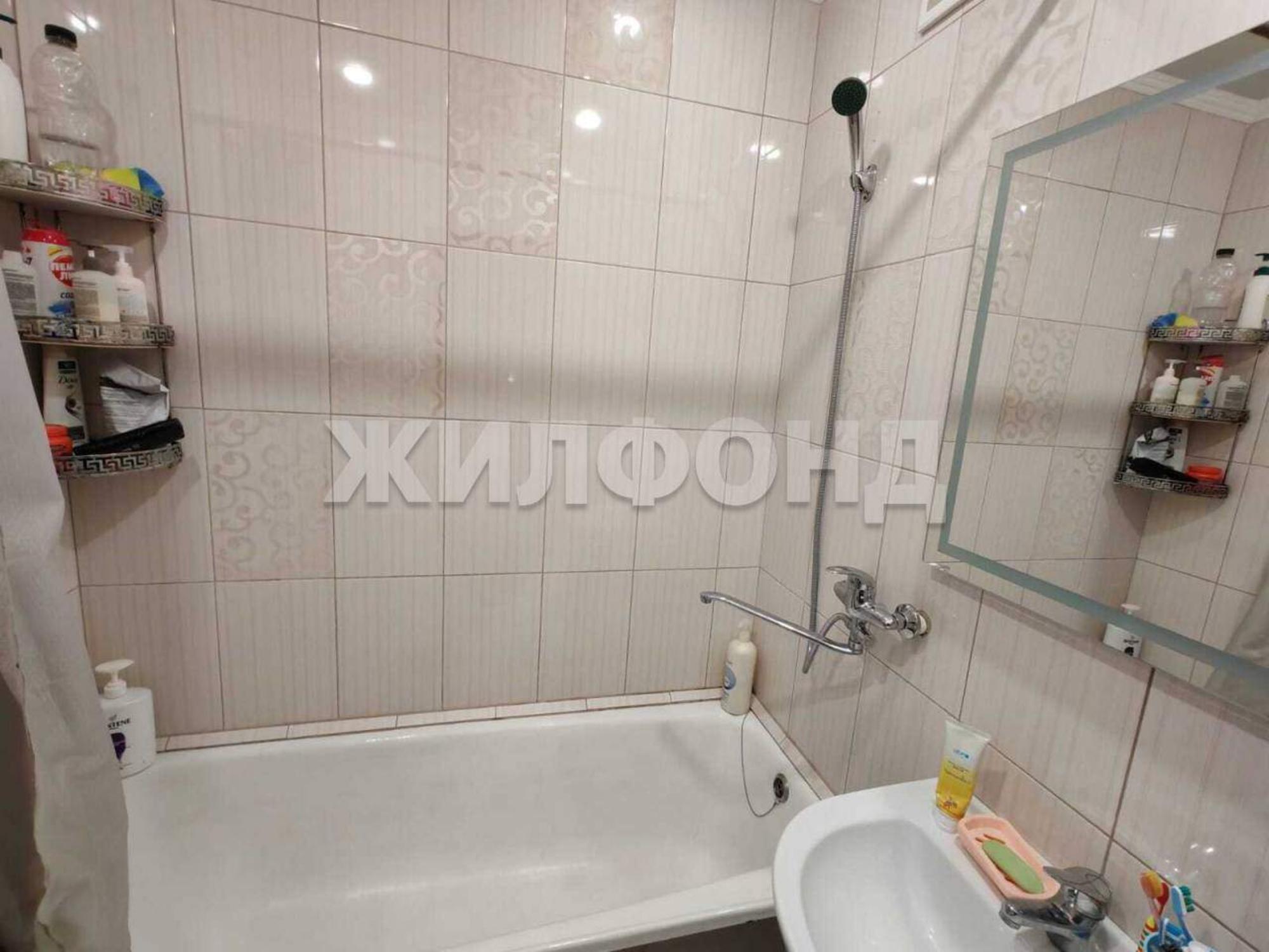 Купить квартиру за 6 500 000 рублей на Торосова улица, д.2/1