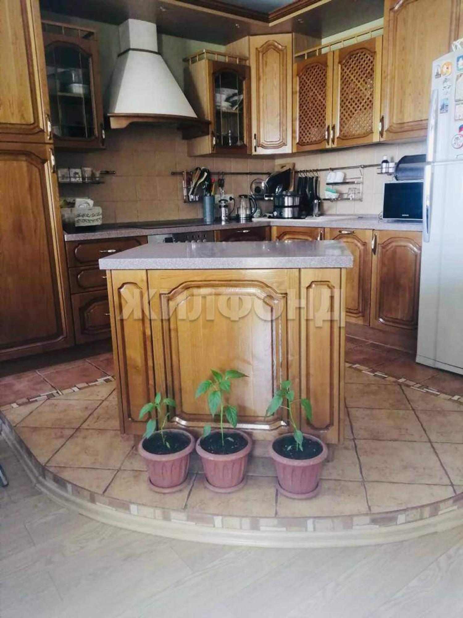 Купить квартиру за 12 900 000 рублей на Карла Маркса улица, д.44