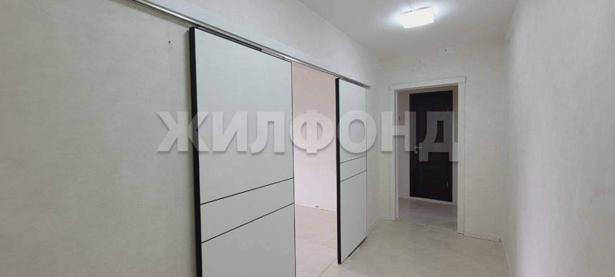 Купить квартиру за 6 300 000 рублей на Крылова улица, д.106к3