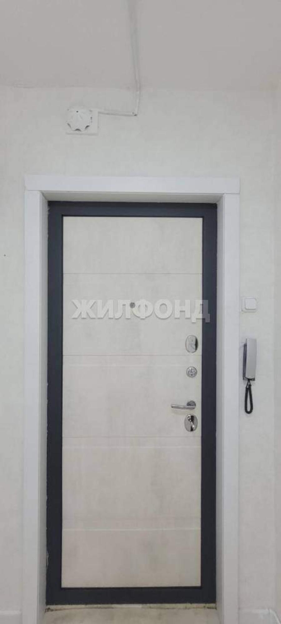 Купить квартиру за 6 300 000 рублей на Крылова улица, д.106к3