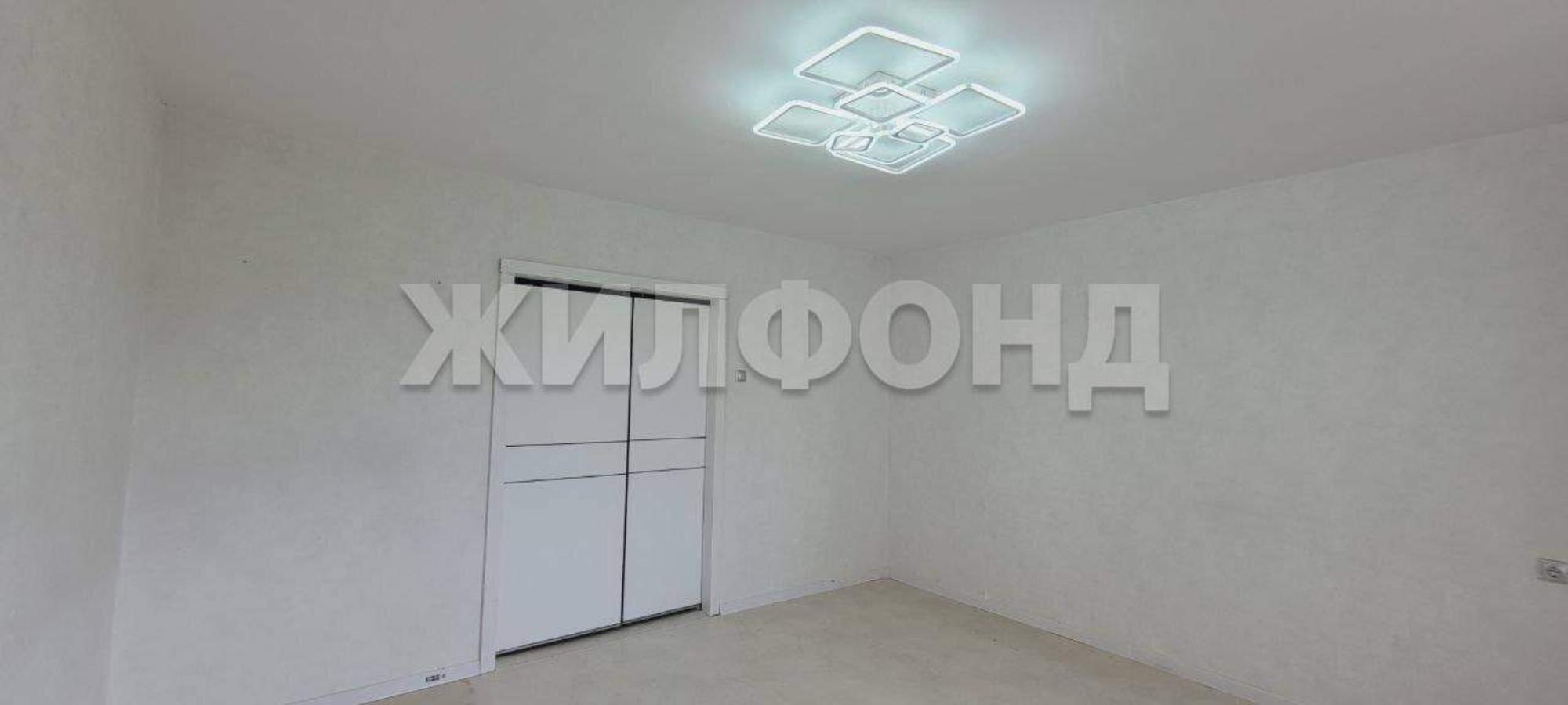 Купить квартиру за 6 300 000 рублей на Крылова улица, д.106к3