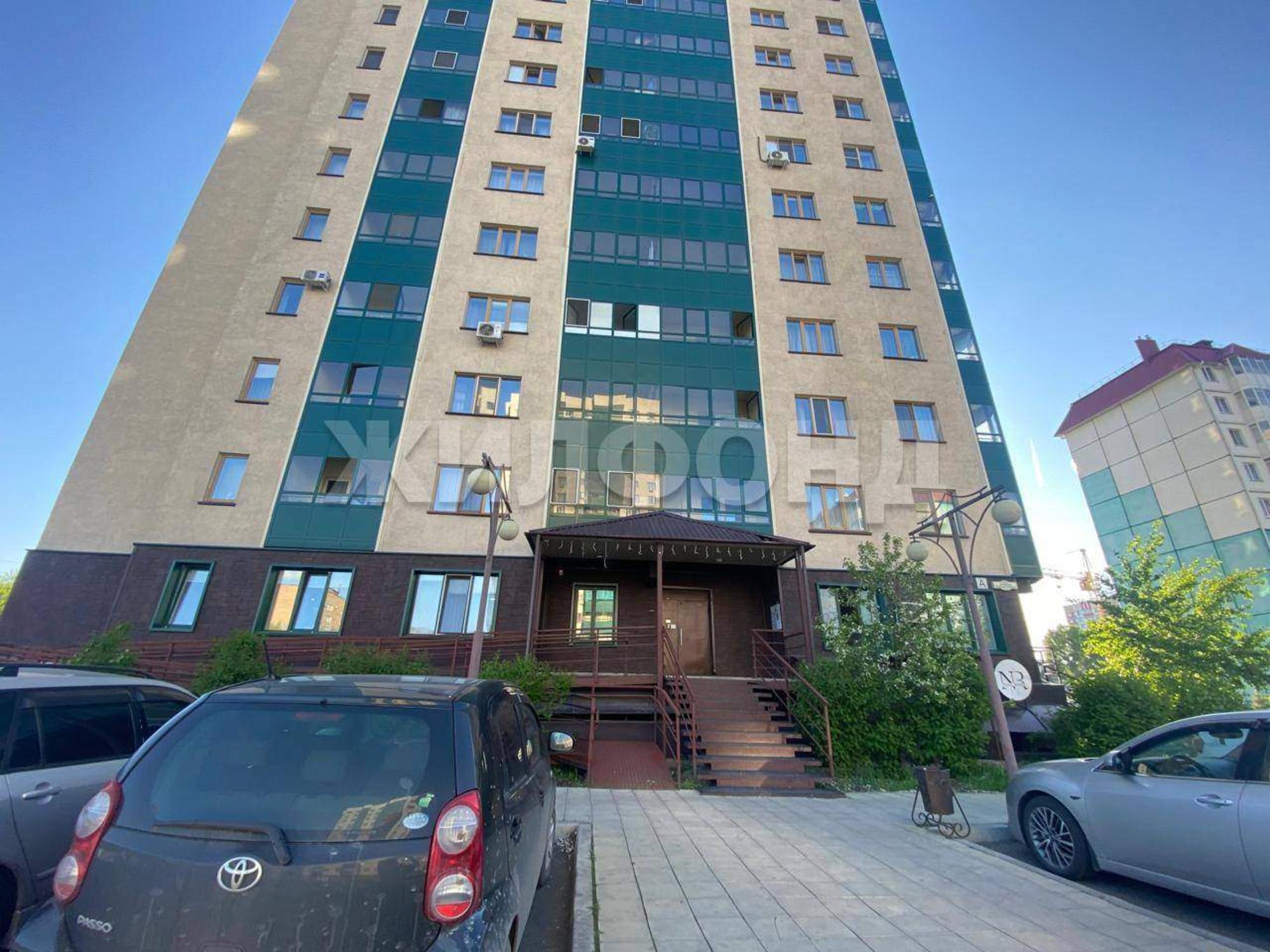 Купить квартиру за 4 500 000 рублей на Богдана Хмельницкого улица, д.159