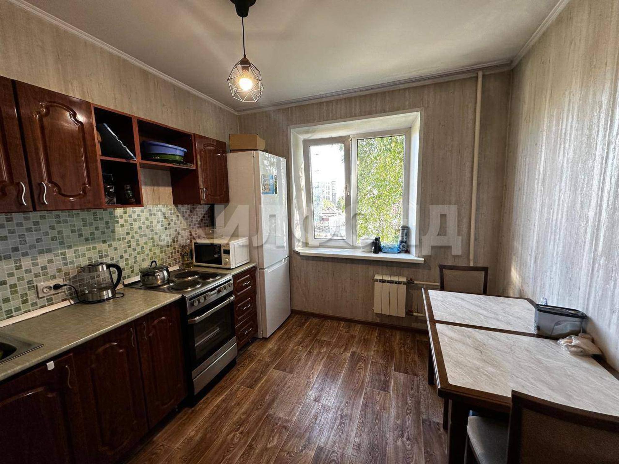 Купить квартиру за 5 500 000 рублей на Крылова улица, д.73