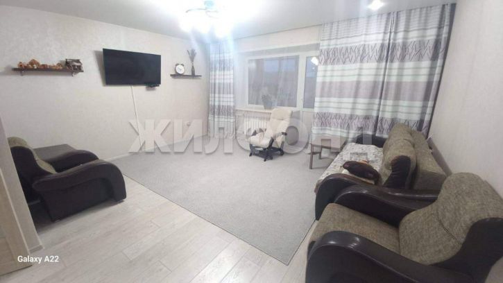 3-комн квартира Молодежная улица, д.4