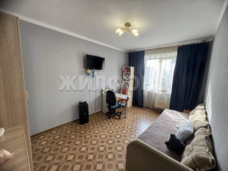 3-комн квартира Торосова улица, д.12