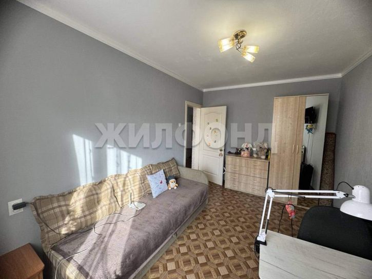 3-комн квартира Торосова улица, д.12