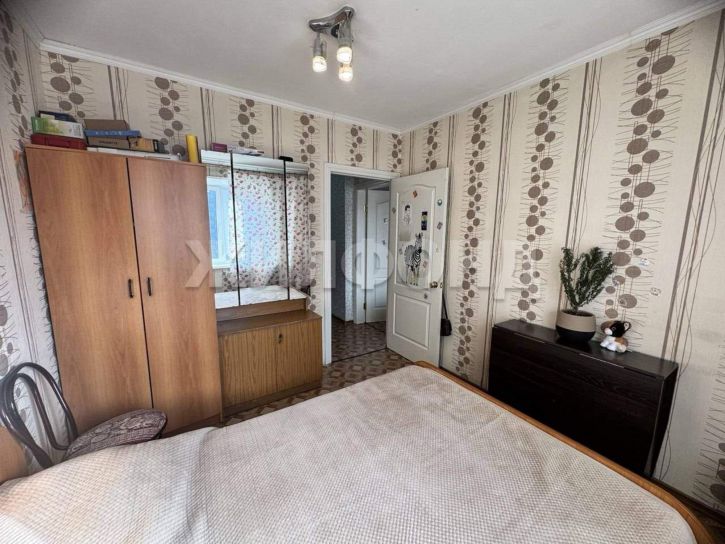 3-комн квартира Торосова улица, д.12