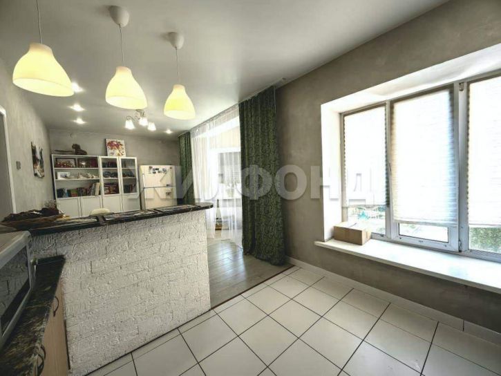 4-комн квартира Дружбы Народов проспект, д.29