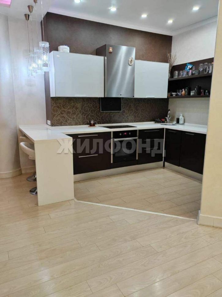 3-комн квартира Колхозная улица, д.34