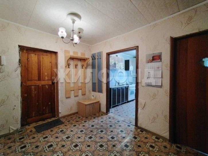 3-комн квартира Пирятинская улица, д.38