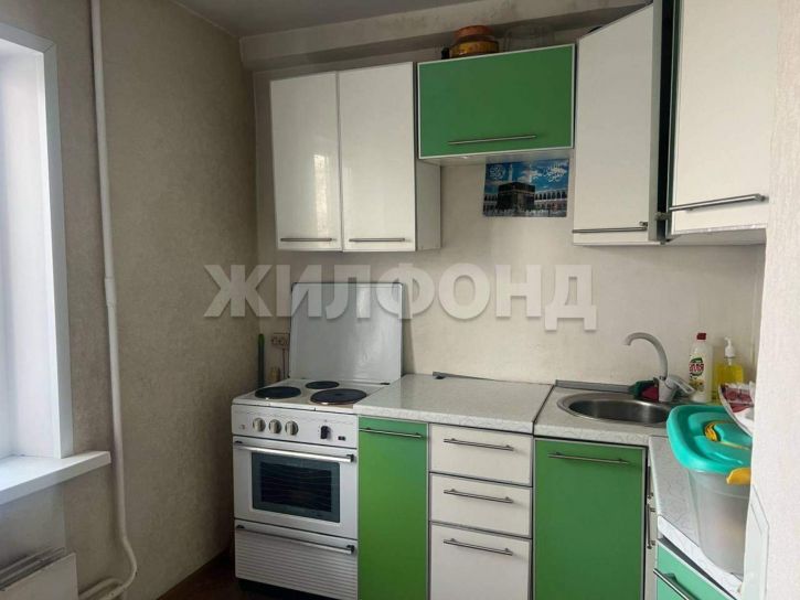 3-комн квартира Маршала Жукова улица, д.101