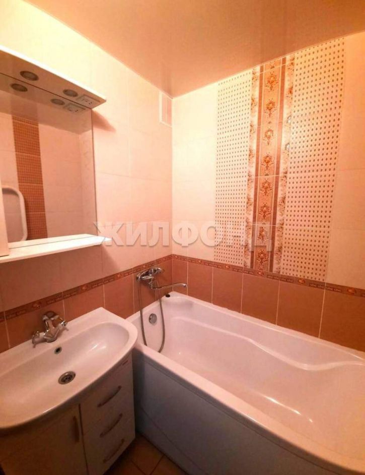 3-комн квартира Торосова улица, д.21