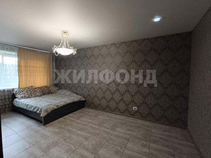 3-комн квартира Щорса улица, д.30