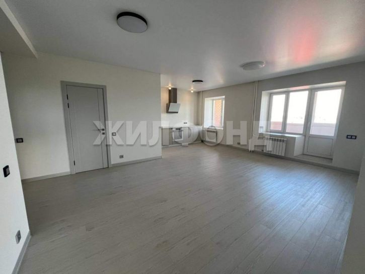 3-комн квартира Генерала Тихонова улица, д.6к1