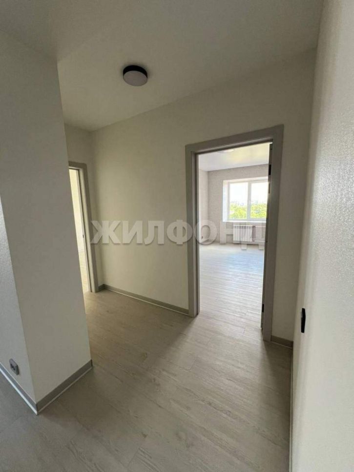 3-комн квартира Генерала Тихонова улица, д.6к1