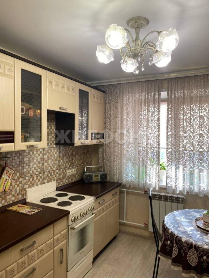 2-комн квартира Дружбы Народов проспект, д.39б