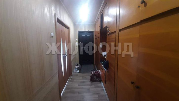 3-комн квартира Крылова улица, д.82