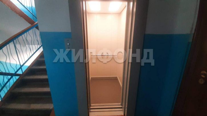 3-комн квартира Крылова улица, д.82