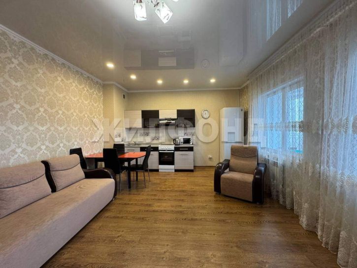 3-комн квартира Авиаторов улица, д.2