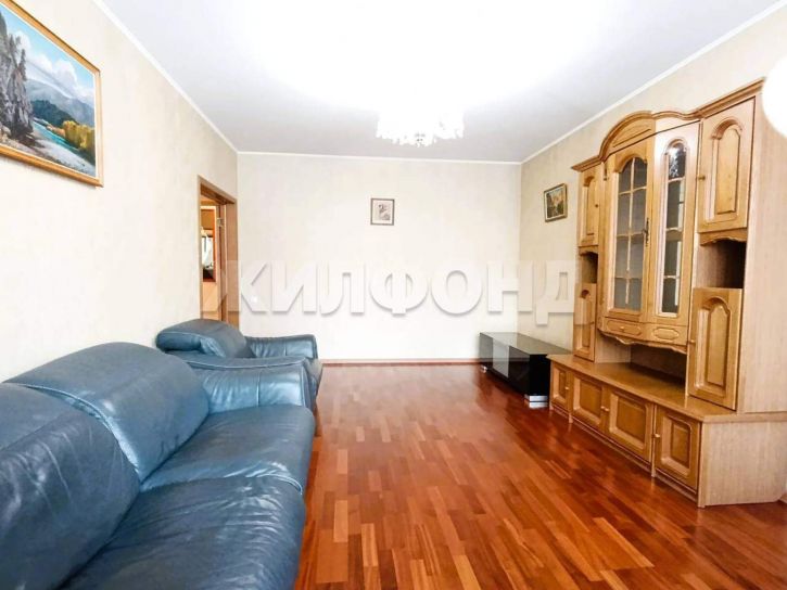 3-комн квартира Маршала Жукова улица, д.86б