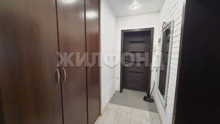 3-комн квартира Маршала Жукова улица, д.90