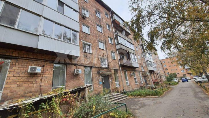 3-комн квартира Маршала Жукова улица, д.90