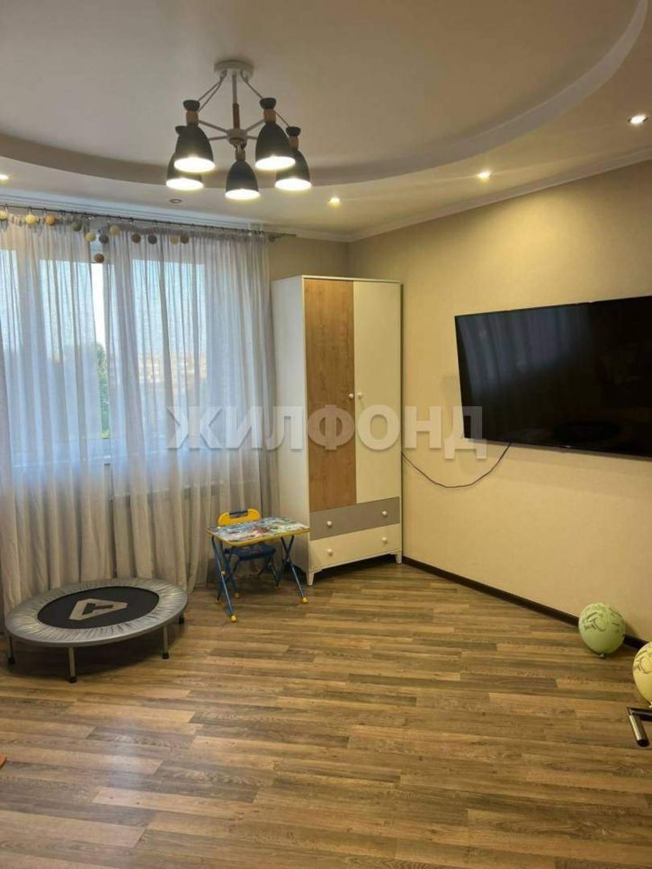 2-комн квартира Пирятинская улица, д.23А