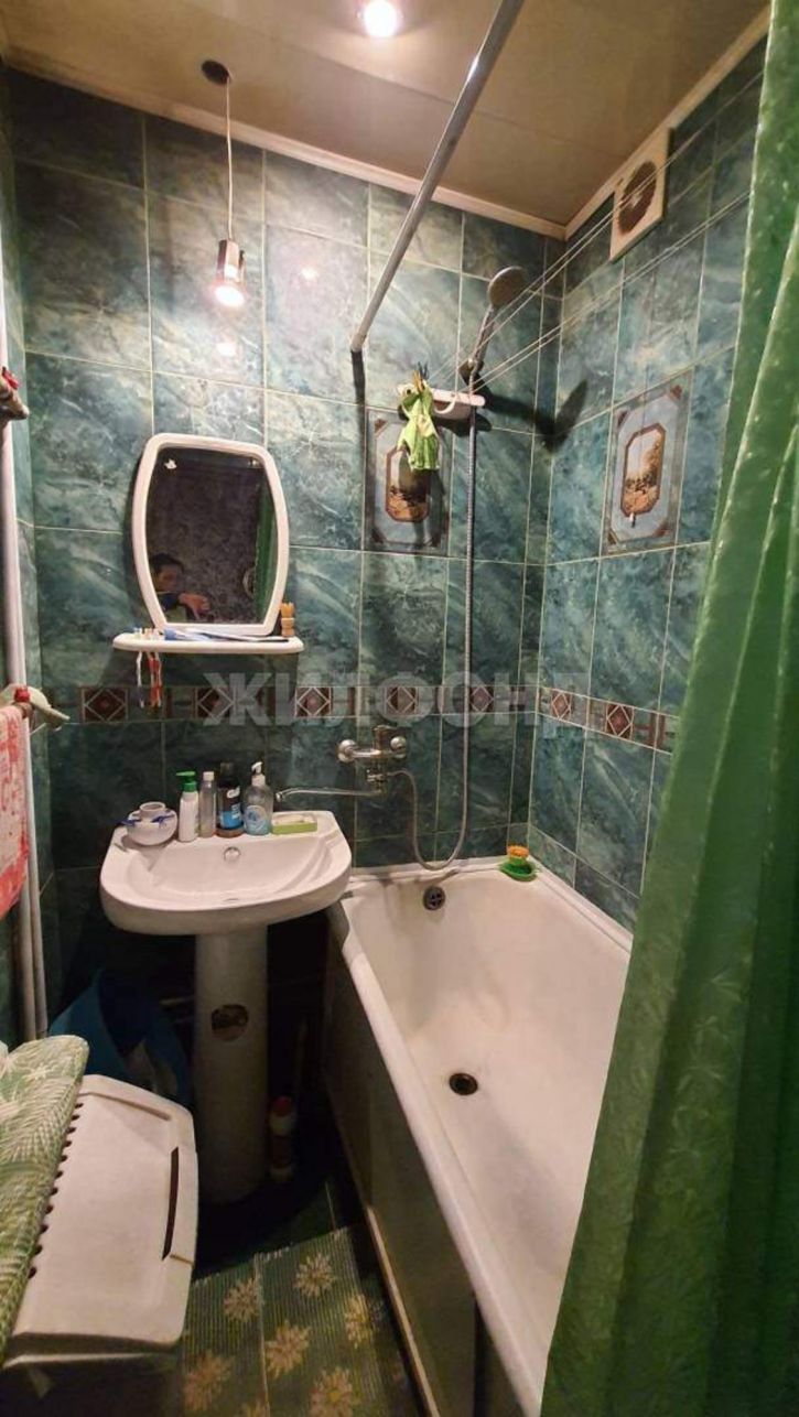 3-комн квартира Пирятинская улица, д.29