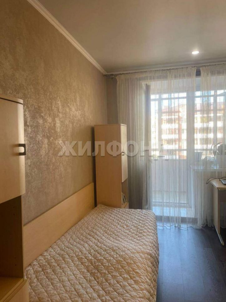 3-комн квартира Лермонтова улица, д.20