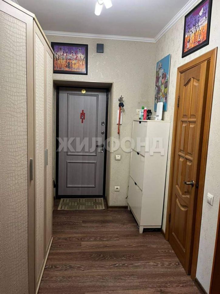 3-комн квартира Крылова улица, д.63