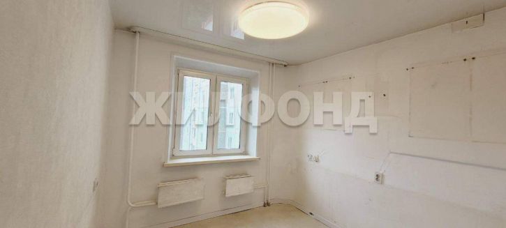 2-комн квартира Крылова улица, д.106к3