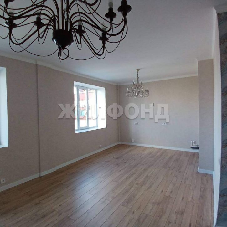 3-комн квартира Чехова улица, д.95к2