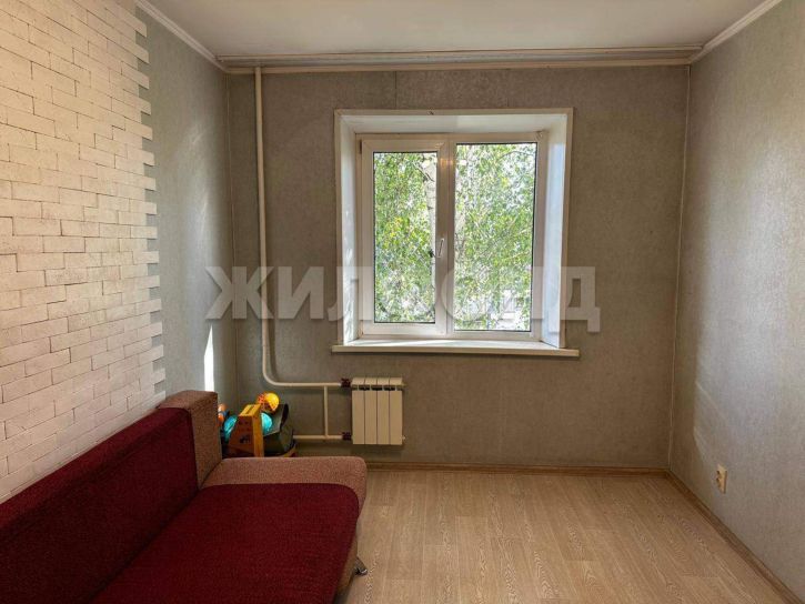 2-комн квартира Крылова улица, д.73