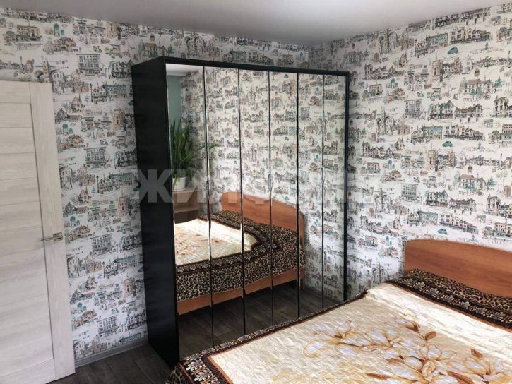 3-комн квартира Крылова улица, д.71