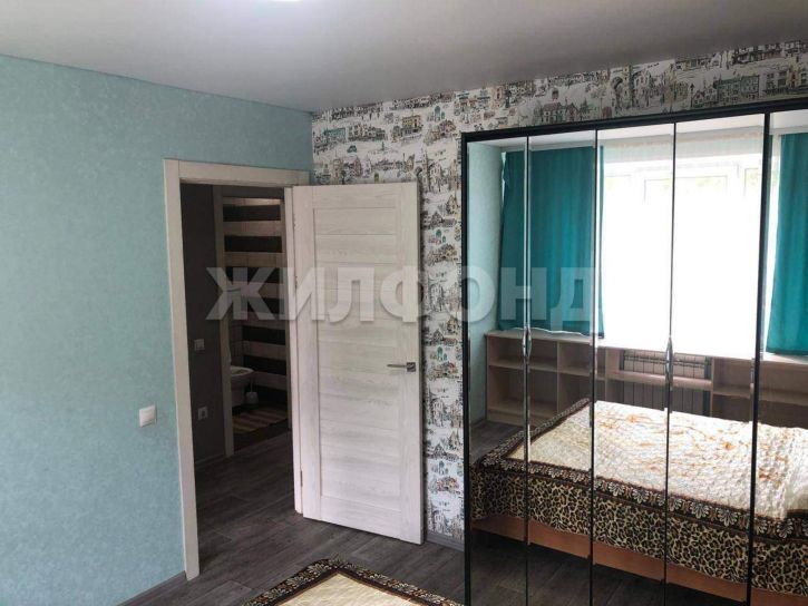 3-комн квартира Крылова улица, д.71